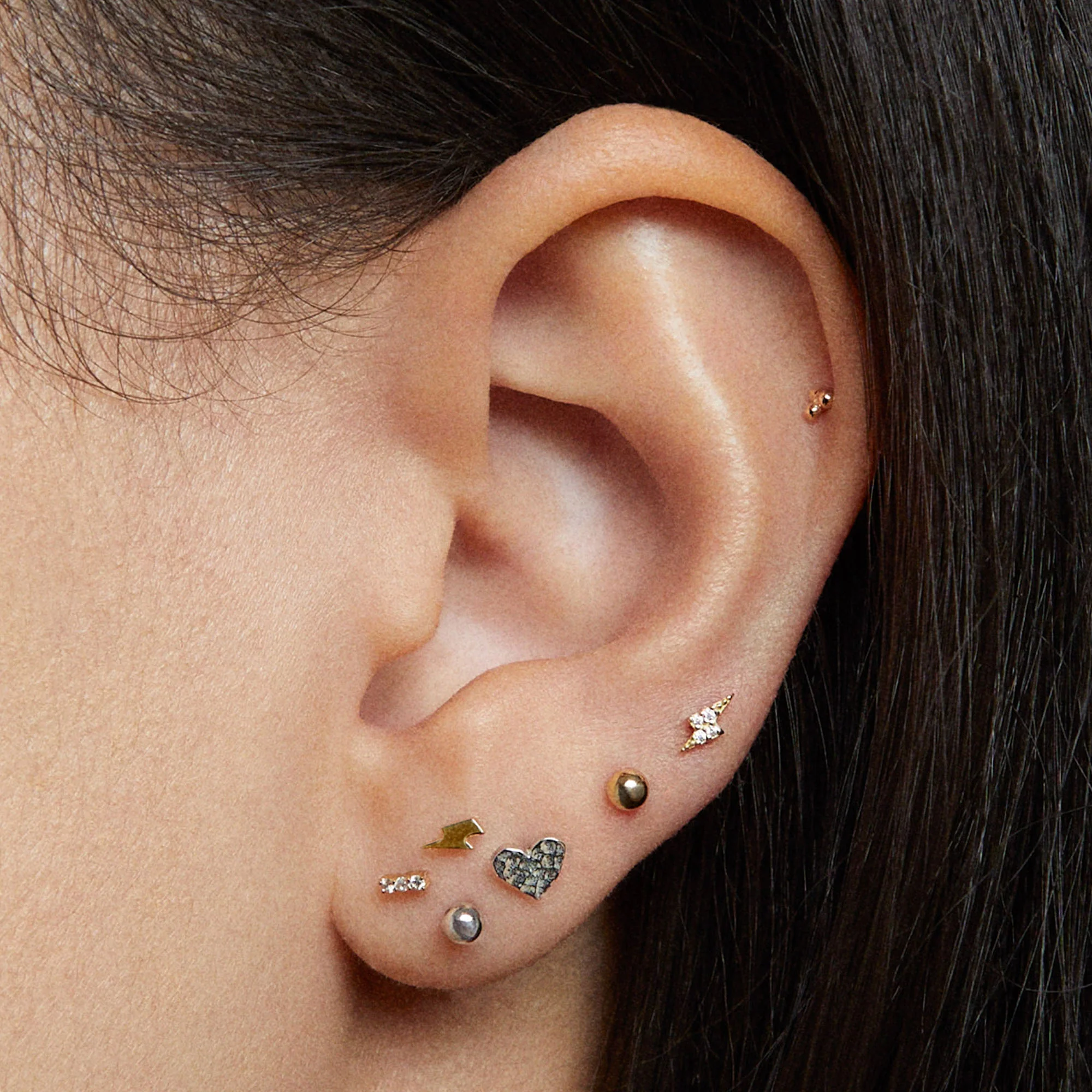 14k Hammered Heart Flat Back Stud - Image 6